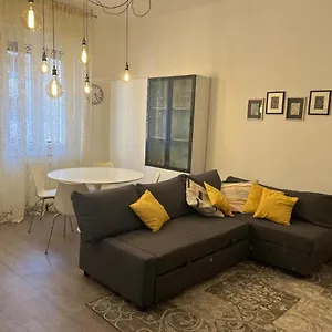 Col Di Lana Appartamento Milano